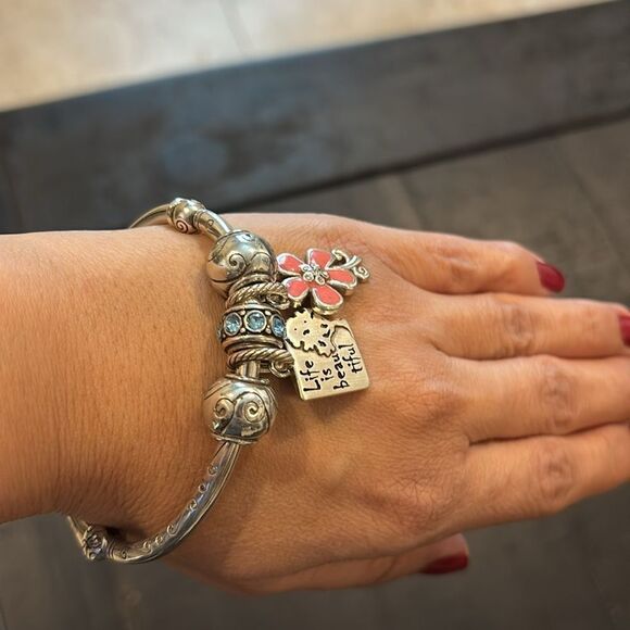 NWT Brighton Life Is Beautiful Charming Flower Beads Charm Bracelet Magnetic‌‌ - Picture 6 of 8
